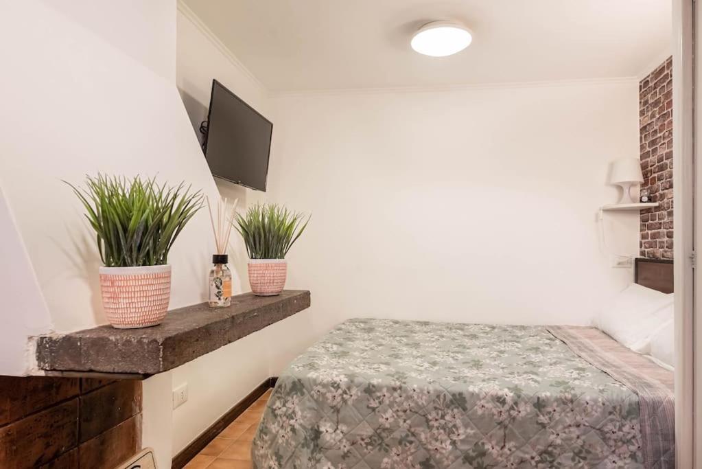 Lungaretta Studio Flat II Rome Bagian luar foto